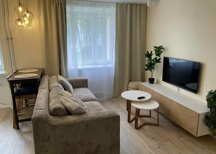 Apartment Peaceful Summer Flat In Parking *